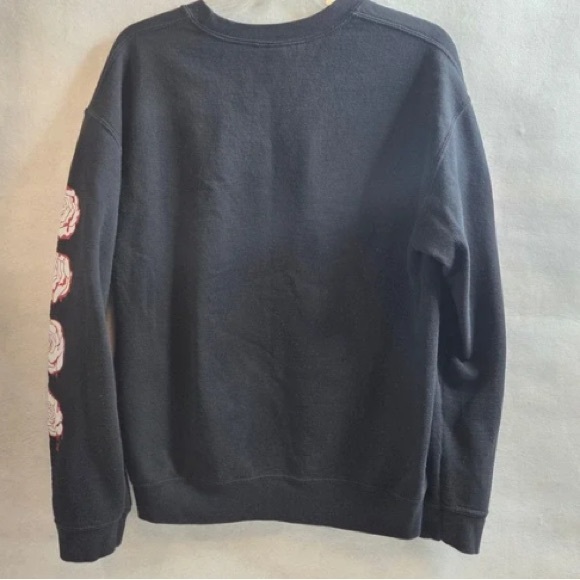 Gildan Charcoal Heavy Blend Pullover - Picture 2 of 3